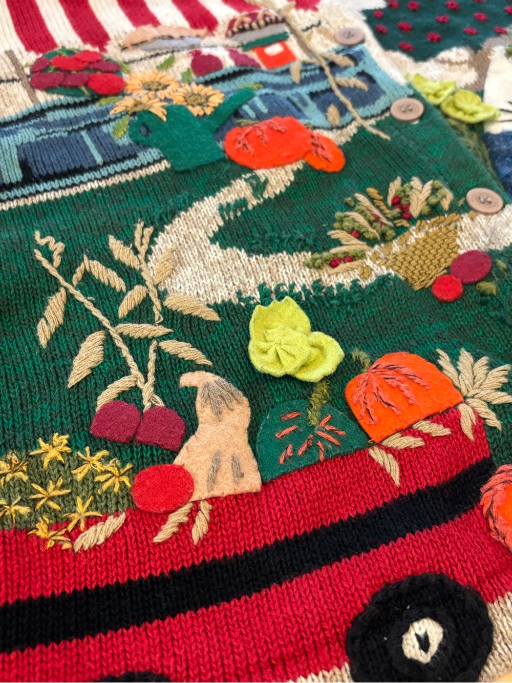 Susan Bristol Vintage 1999 Cat In A Sweater on a Farm!! Fall Autumn Cardigan - Picture 6 of 15